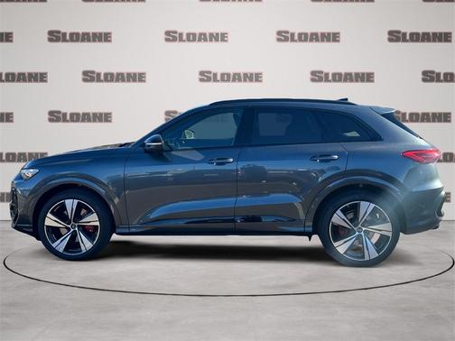 2025 Audi SQ5 3.0T quattro Premium