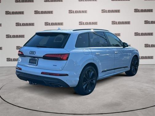 2026 Audi Q7 55 Premium