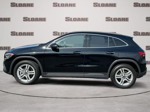 Midnight Black 2022 Mercedes-Benz GLA 250 Base 4MATIC