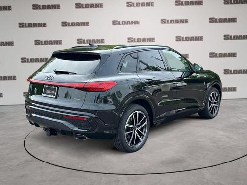 Black 2026 Audi Q5