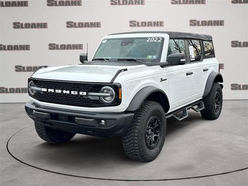 Oxford White 2022 Ford Bronco Wildtrak SUV