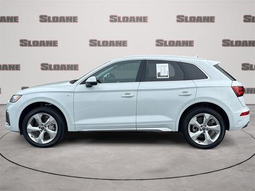 2023 Audi Q5 45 S line Premium Plus