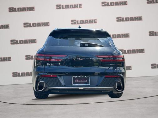 Black 2022 Genesis GV70 2.5T