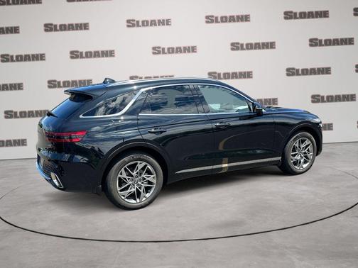 Black 2022 Genesis GV70 2.5T