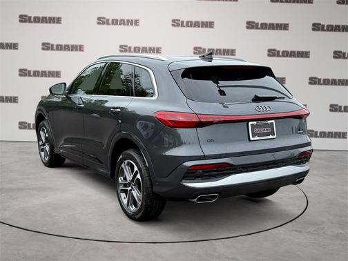 2025 Audi Q5 2.0T quattro Premium