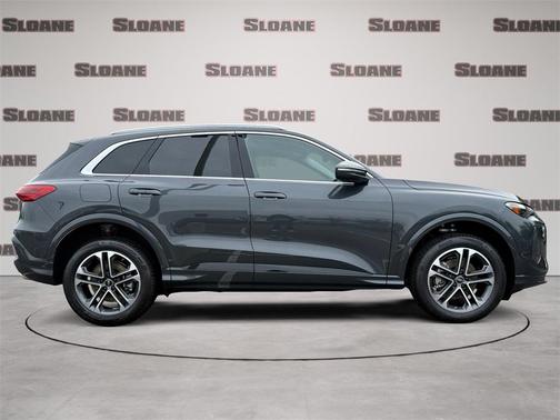 2025 Audi Q5 2.0T quattro Premium