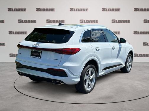 White 2026 Audi Q5