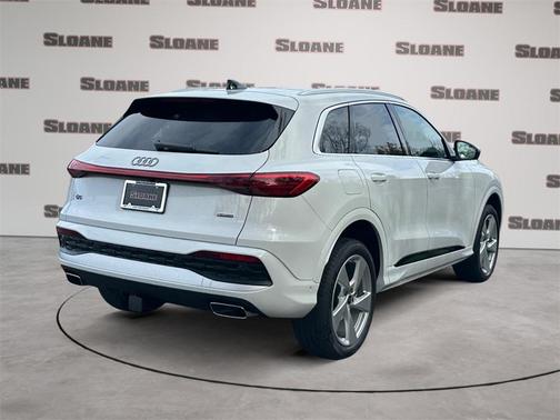 2025 Audi Q5 2.0T quattro Premium