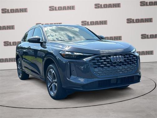 2025 Audi Q5 2.0T quattro Premium