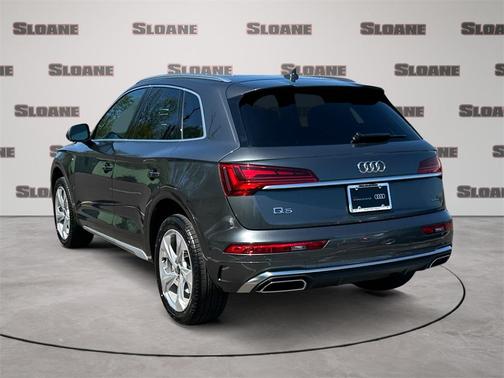 2024 Audi Q5 45 S line quattro Premium