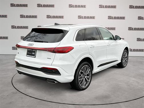 2025 Audi Q5 2.0T quattro Premium