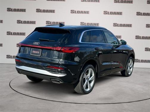 2025 Audi Q5 2.0T quattro Premium