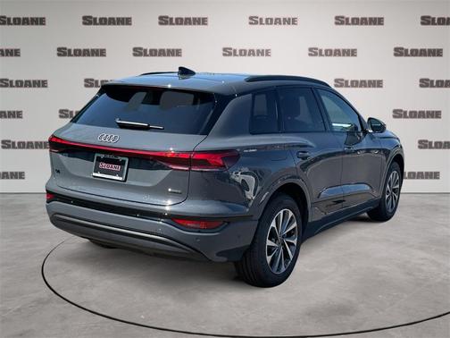 2025 Audi Q6 e-tron Premium