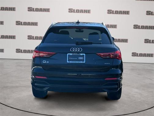 2025 Audi Q3 45 S line Premium