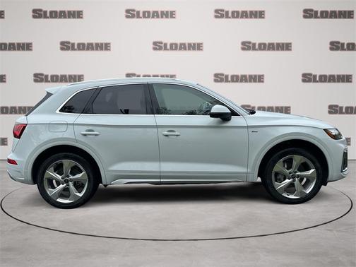 2023 Audi Q5 45 S line quattro Premium