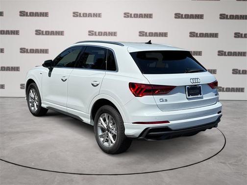 2025 Audi Q3 45 S line Premium