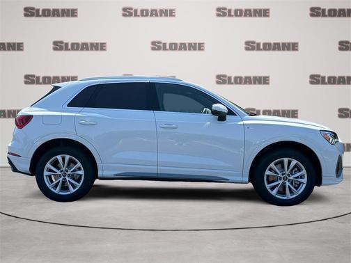 2025 Audi Q3 45 S line Premium