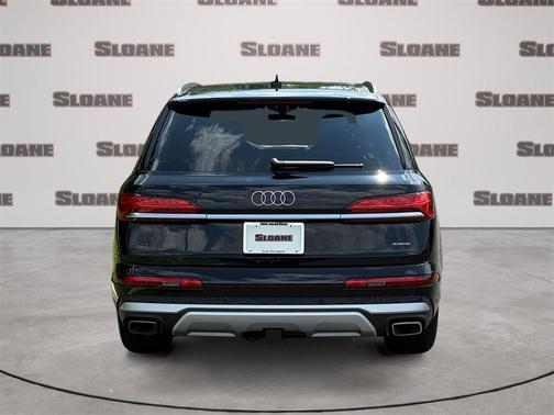 2025 Audi Q7 55 Premium