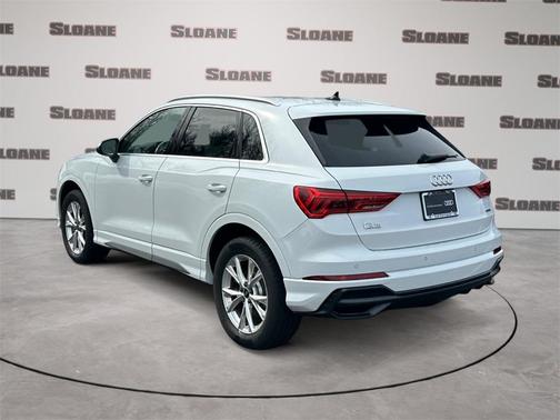 2021 Audi Q3 45 S line Premium