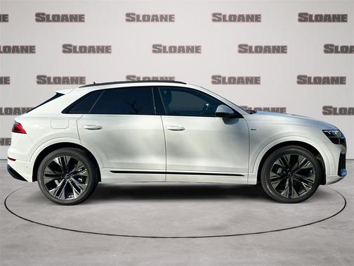 2026 Audi Q8