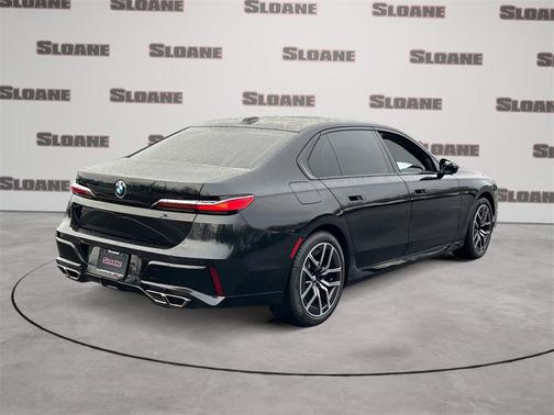 2023 BMW 760 760i xDrive