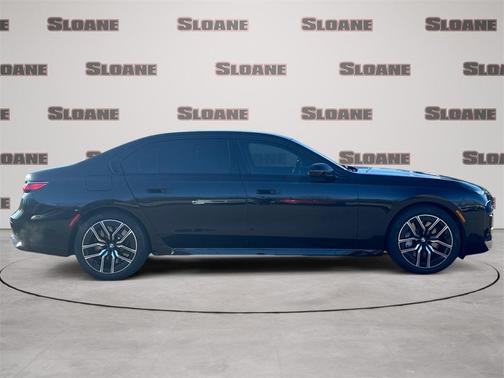 2023 BMW 760 760i xDrive