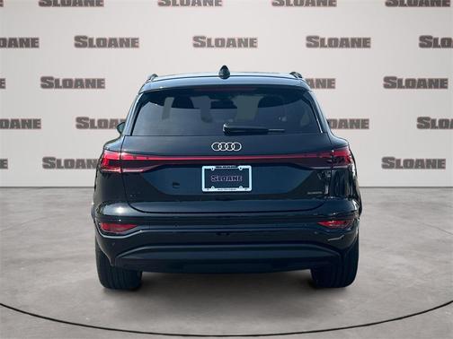 2025 Audi Q6 e-tron Premium