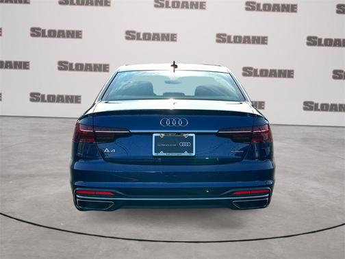 2024 Audi A4 45 S line quattro Premium