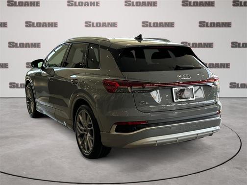 2025 Audi Q4 e-tron 55 quattro Premium