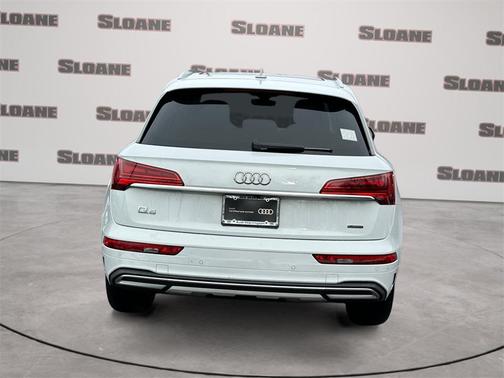 2023 Audi Q5 40 Premium