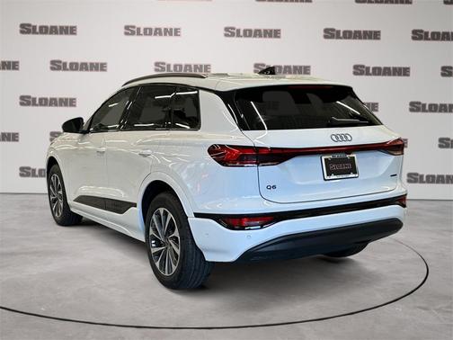 2025 Audi Q6 e-tron Premium