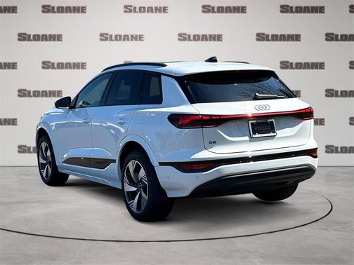 2025 Audi Q6 e-tron Premium