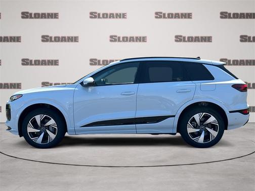 2025 Audi Q6 e-tron Premium