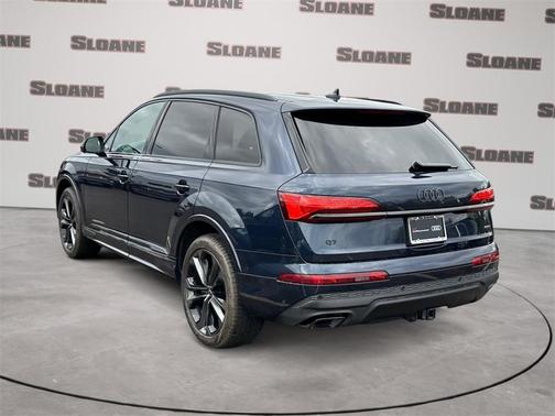 2025 Audi Q7 55 Premium Plus
