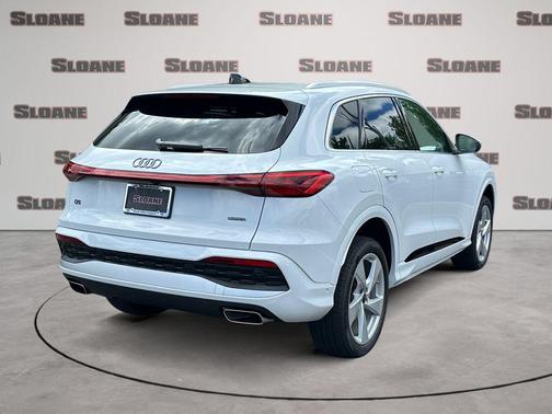 White 2026 Audi Q5