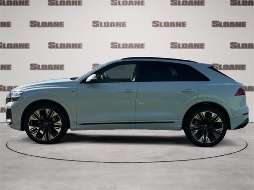 2026 Audi Q8