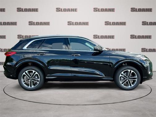 2025 Audi Q5 2.0T quattro Premium