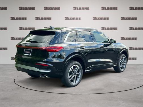 2025 Audi Q5 2.0T quattro Premium