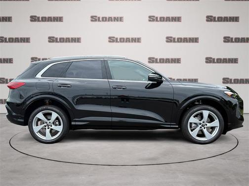 2025 Audi Q5 2.0T quattro Premium