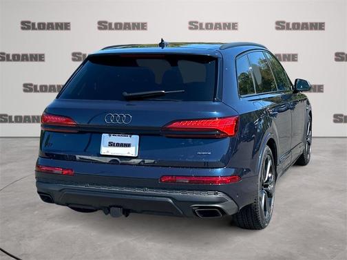 2025 Audi Q7 55 Premium Plus