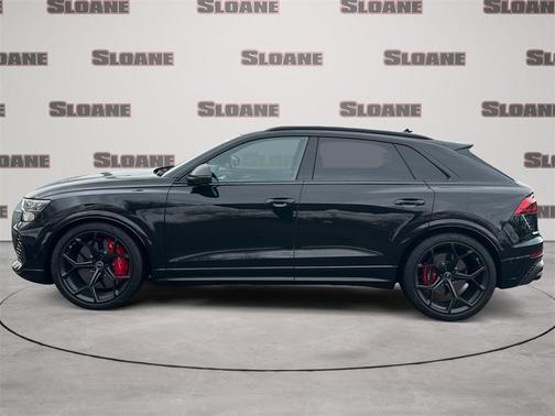 2025 Audi RS Q8 4.0T quattro