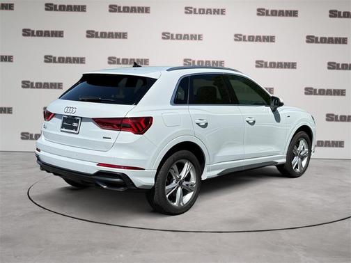 2022 Audi Q3 45 S line Premium
