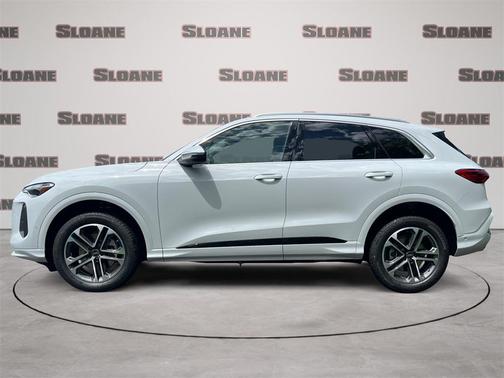 2025 Audi Q5 2.0T quattro Premium