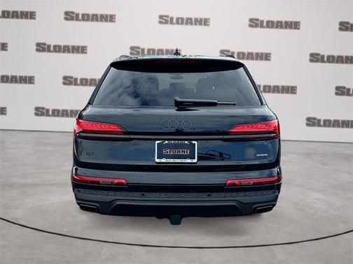 2026 Audi Q7 45 Premium