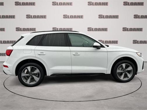 2025 Audi Q5 40 Premium
