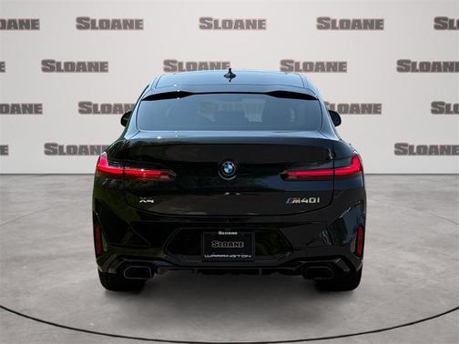 2024 BMW X4 M40i