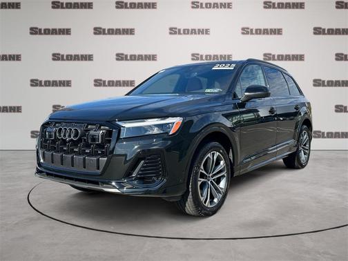 2025 Audi Q7 45 Premium Plus