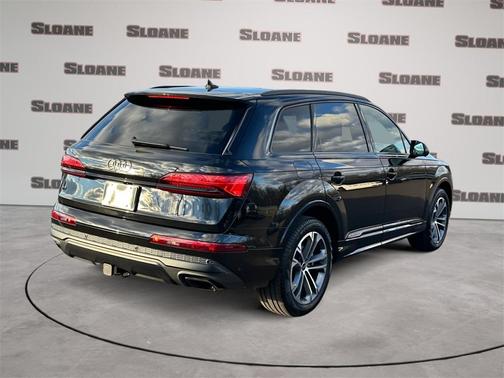 2025 Audi Q7 45 Premium Plus