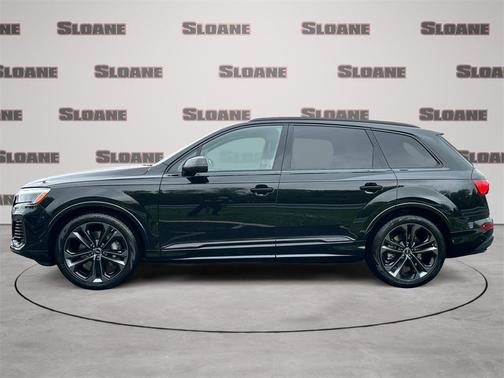 2025 Audi Q7 55 Premium