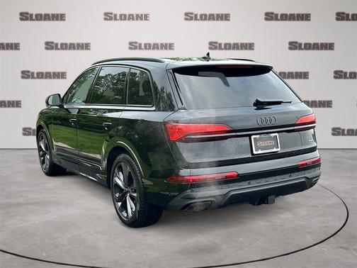 2025 Audi Q7 55 Premium